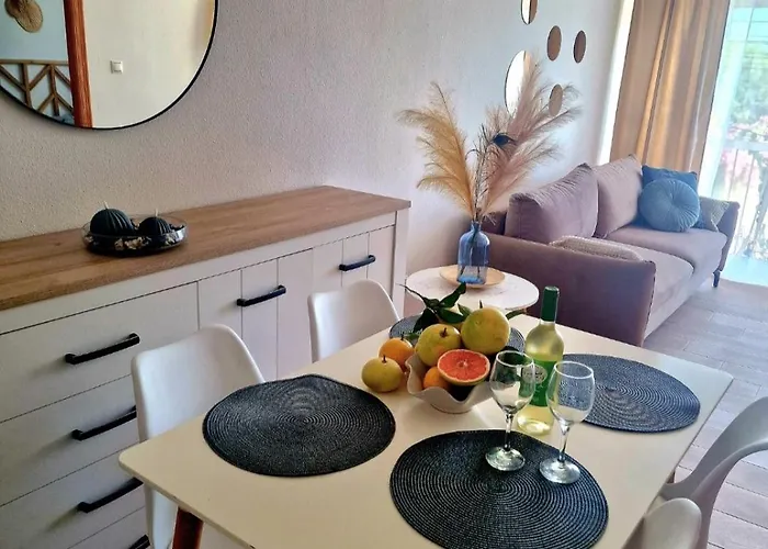 Jardin , Chill Casa Διαμέρισμα Τορεβιέχα